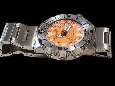 SEIKO ORANGE MONSTER DIVER'S 200M SKX781K 7S26-0350 AUTOMATIC MEN'S WATCH