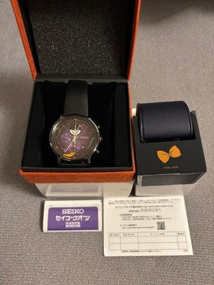 SEIKO FGO FATE/GRAND ORDER ABIGAIL WILLIAMS MODEL WATCH W/ STAND - UNUSED MINT