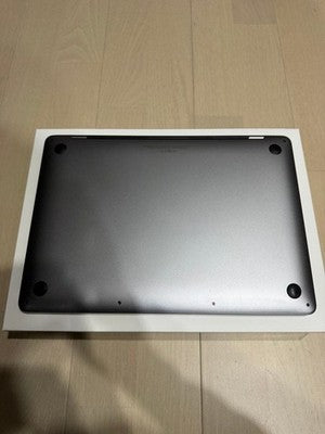 APPLE MACBOOK PRO M1 13.3-INCH 2021 16GB RAM 256GB SSD EXCELLENT FULL BOX