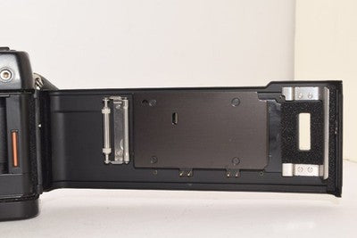 CONTAX RX BODY FILM SLR CAMERA Y/C MOUNT FOR PARTS NOT WORKING