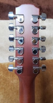 YAMAHA APX-700II-12 NT 12 STRING ELECTRO ACOUSTIC GUITAR W/HARD CASE