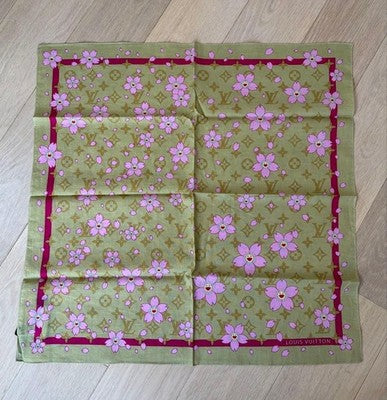 LOUIS VUITTON X TAKASHI MURAKAMI CHERRY BLOSSOM SCARF HANDKERCHIEF PINK M71921
