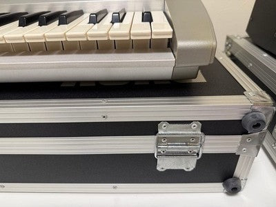 KORG TRINITY PRO 76-KEY SYNTHESIZER W/ CASE PBS OPTION FDD WORKING FROM JAPAN