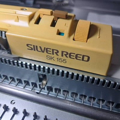 SILVER REED MY STUDIO SK155 9MM CHUNKY BULKY KNITTING MACHINE SERVICED FULL SET