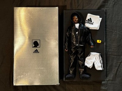 ADIDAS KOBE BRYANT ACTION FIGURE DOLL RARE PROMO COLLECTIBLE UNUSED W/ BOX