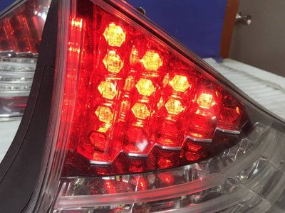 HONDA CR-Z ZF1 ZF2 GENUINE LED TAIL LIGHTS LEFT RIGHT STANLEY P8689 USED