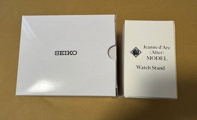 SEIKO FGO JEANNE D'ARC ALTER SERVANT WATCH SZER091 UNUSED W/ STAND & BOX