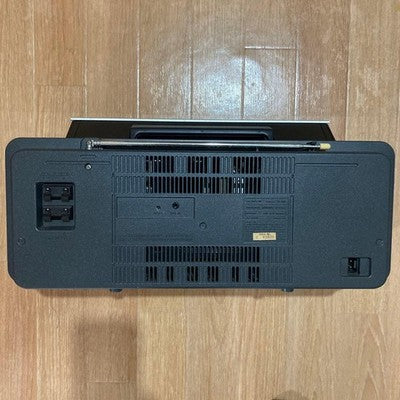 SONY ZS-M5 CD MD MINIDISC BOOMBOX RADIO PORTABLE STEREO FOR PARTS OR NOT WORKING