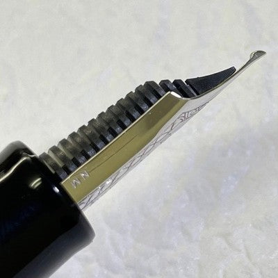 Sailor Fountain Pen Pro Gear Blue Laden Lacquerware Naginata Sharpening 21K NM
