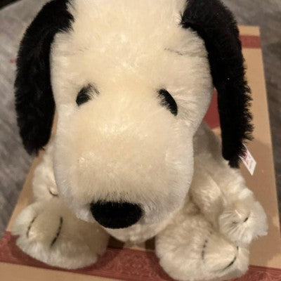 STEIFF SNOOPY CREAM 26 EDITION 1500PCS LIMITED PLUSH DOLL W/BOX