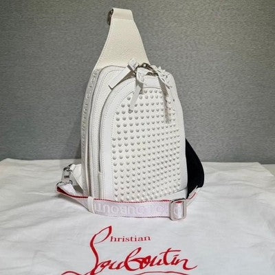 NEW AUTH CHRISTIAN LOUBOUTIN LOUBIFUNK WHITE STUDDED CROSSBODY BODY BAG