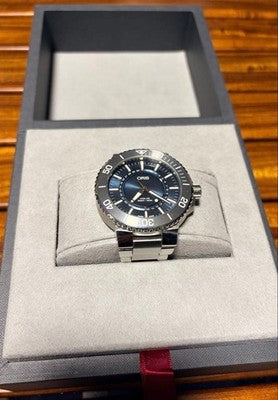 ORIS AQUIS SOURCE OF LIFE LIMITED EDITION BLUE DIAL AUTOMATIC WATCH BOX JP