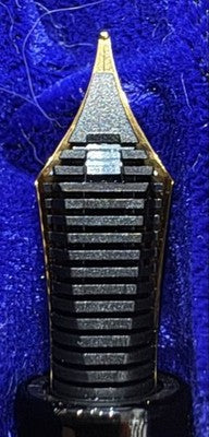 SAILOR PROFIT MAKIE CARP KOI OSHITA KOSEN 21K GOLD M MEDIUM NIB FOUNTAIN PEN BOX