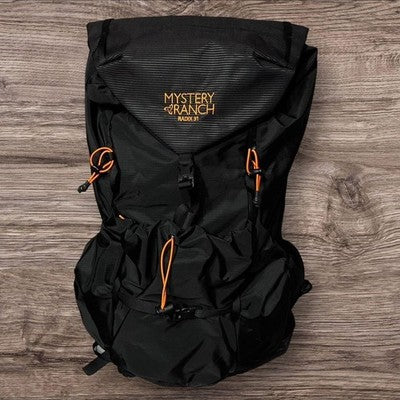 MYSTERY RANCH RADIX 31 BLACK BACKPACK 31L HIKING TRAVEL OUTDOOR BAG GOOD USED
