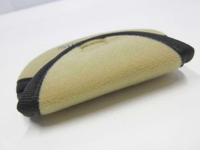 G LOOMIS FLY REEL CASE APPROXIMATELY 10 CM IN HEIGHT AND 11 CM IN WIDTH