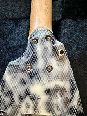ESP RANDY RHOADS V ELECTRIC GUITAR GRAPHIC SNAKE EMG ACTIVE PICKUPS