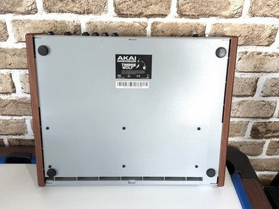 AKAI TIMBRE WOLF ANALOG SYNTHESIZER 25-KEY KEYBOARD TESTED WORKING AS IS