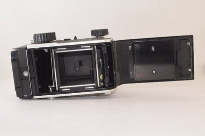MAMIYA C220 PROFESSIONAL + 80MM F2.8 TWIN-LENS REFLEX CAMERA FROM JAPAN AS IS