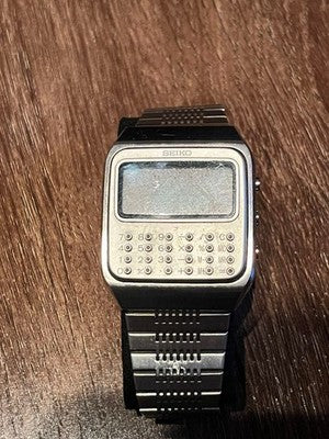 SEIKO DEAD STOCK DPZ010 C153-5011 CALCULATOR DIGITAL  FOR PARTS OR NOT WORKING