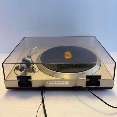 TECHNICS SL-1500MK2 DIRECT DRIVE TURNTABLE QUARTZ LOCK -FOR PARTS OR NOT WORKING