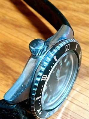 CITIZEN CHALLENGE DIVER 150M 62-6198 AUTOMATIC VINTAGE RED DAY DATE 21J WATCH