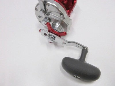 DAIWA TOURNAMENT ISHIDAI Z50 BAITCASTING REEL LURE FROM JAPAN RED SILVER MINT