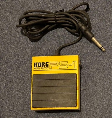 ROLAND TR-66 ANALOG RHYTHM BOX VINTAGE DRUM MACHINE TESTED WORKING USED