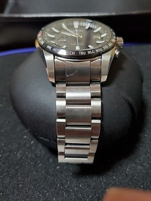SEIKO ASTRON 8X22-0AG0 GPS SOLAR WATCH USED W/ BOX & MANUAL