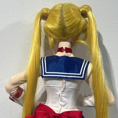 VOLKS DOLLFIE DREAM SISTER DDS SAILOR MOON TSUKINO USAGI DOLL FIGURE W/BOX USED