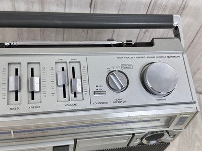 HITACHI TRK-8290 BOOMBOX RADIO CASSETTE RECORDER W/ ORIGINAL BOX & POWER CORD