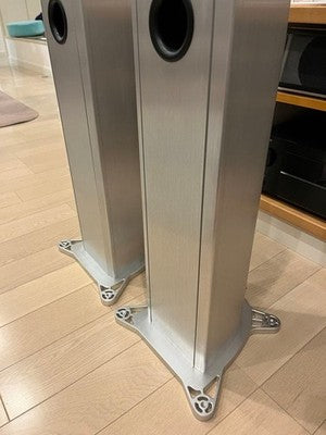 PIEGA PREMIUM 3.2 FLOOR STANDING SPEAKERS SILVER GRILL WITH BASE PLATE PAIR