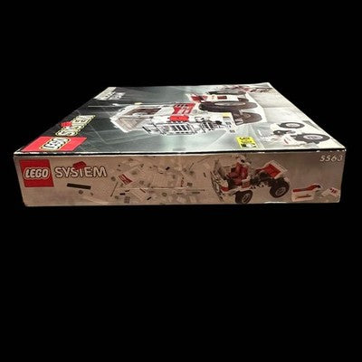 LEGO MODEL TEAM RACING TRUCK 5563 BUILDING SET 1999 RETIRED WITH BOX AS IS