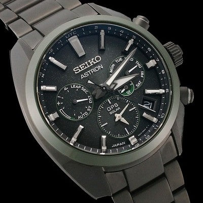 SEIKO ASTRON SBXC079 5X53-0BD0 SOLAR GPS SATELLITE BLACK DIAL 42MM SS CERAMIC