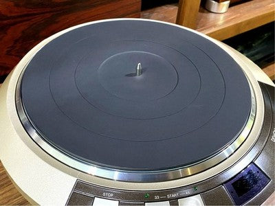 DENON DP-75 TURNTABLE, SHIPPING SCREWS AND INSTRUCTION MANUAL EXCELLENT+++++