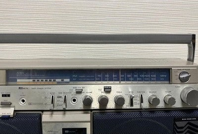 AIWA CS-J77MKII 2BAND STEREO RADIO CASSETTE RECORDER AC100V 50/60HZ 17W