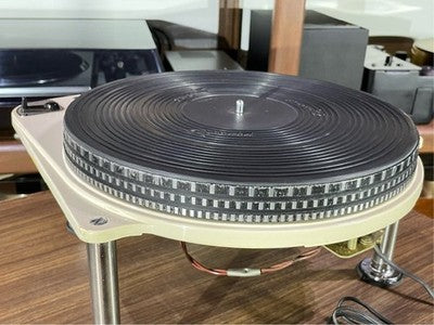 GARRARD 301 TURNTABLE (50HZ) WITH MOUNTING BOLTS AND INSTRUCTION MANUAL