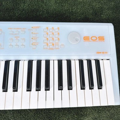 YAMAHA EOS BX SYNTHESIZER W/ ORIGINAL BOX, MANUALS, CD-ROM