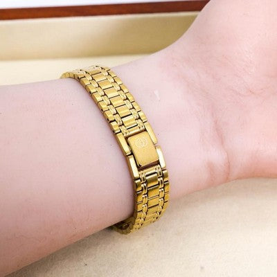 GUCCI 9200L DIAMOND BEZEL 11P DIAMONDS QUARTZ GOLD BLACK WATCH 3242