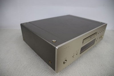 DENON DCD-S10II COMPACT DISC PLAYER / 14000G - HIGH-END 20BIT DAC W/ REMOTE