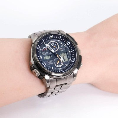 CITIZEN ATTESA U680-T013252 ECO-DRIVE RADIO SOLAR TITANIUM CHRONOGRAPH JAPAN
