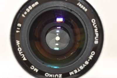 OLYMPUS OM-SYSTEM ZUIKO MC AUTO-W 35MM F2 EARLY MODEL WIDE-ANGLE LENS AS IS