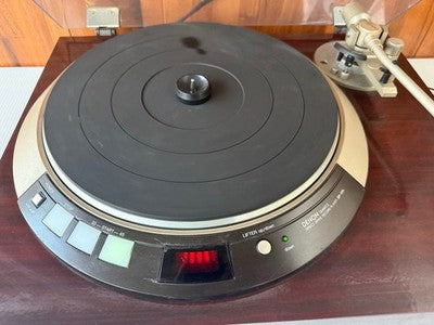 DENON DP-55L DIRECT DRIVE TURNTABLE RECORD PLAYER TESTED FOR PARTS REPAIR