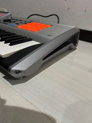 ROLAND FANTOM X6 SYNTHESIZER KEYBOARD 61 KEYS WORKING CLEAN CONDITION