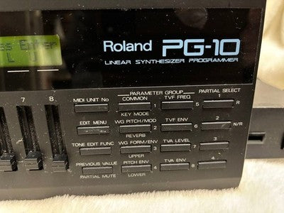 ROLAND PG-10 PROGRAMMER & D-110 MULTI TIMBRAL SOUND MODULE SET - RARE JAPAN