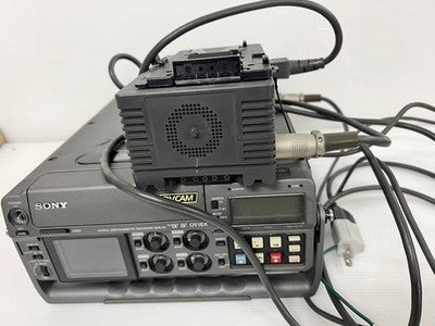 SONY DSR-50 DVCAM DIGITAL VIDEO CASSETTE RECORDER AC-DN2B ADAPTER USED