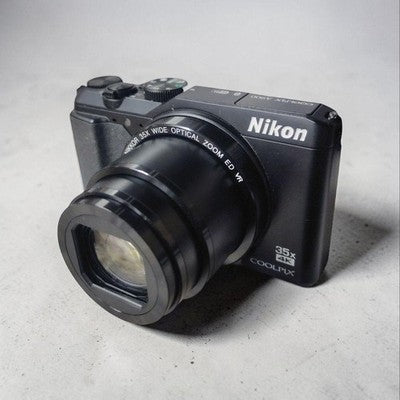 NIKON COOLPIX A900 DIGITAL CAMERA 35X OPTICAL ZOOM BLACK W/ CASE STRAP TESTED