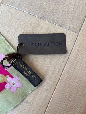 LOUIS VUITTON X TAKASHI MURAKAMI CHERRY BLOSSOM SCARF HANDKERCHIEF PINK M71921