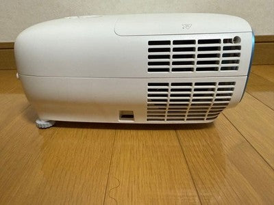 BENQ TK800 4K UHD DLP PROJECTOR - NEW LAMP FOR PARTS OR NOT WORKING