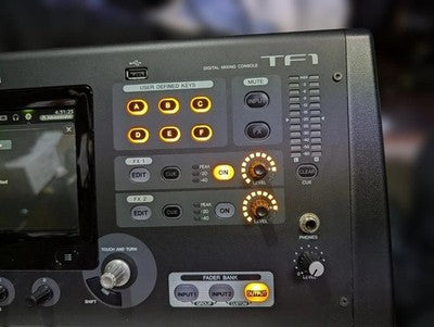 YAMAHA TF1 DIGITAL MIXER V4.56 EXCELLENT CONDITION W/ ORIGINAL BOX JAPAN
