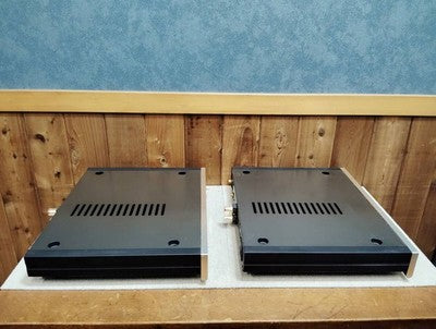 LUXMAN B 1 MONO POWER AMPLIFIER PAIR VINTAGE HIGH END AUDIO JAPAN